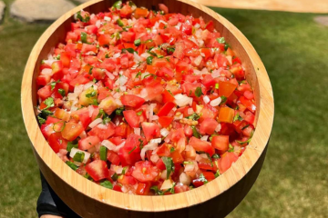 Brazilian vinagrete salsa